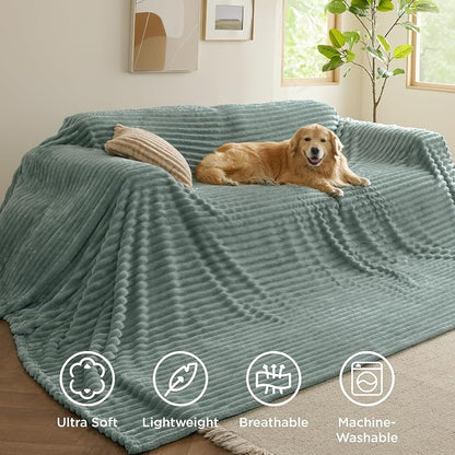 Bedsure Soft Large Fleece Blanket - Image 5