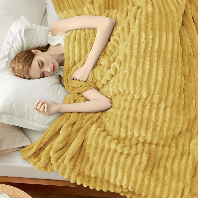Bedsure Soft King Size Blankets - Image 3