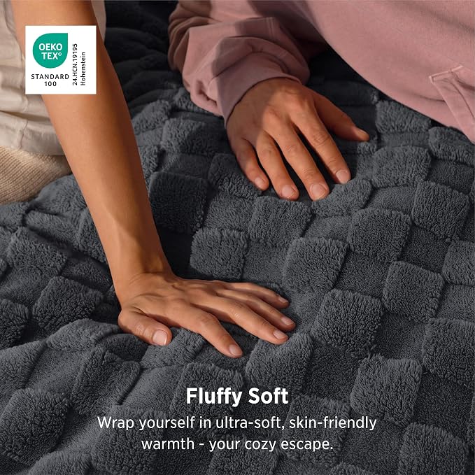 Bedsure GentleSoft Blankets Queen Size - Image 2
