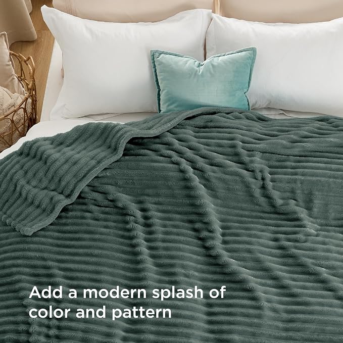 Bedsure Soft King Size Blankets - Image 3