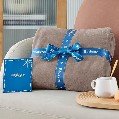 Bedsure GentleSoft Fleece Blankets Twin Size Mocha Brown - Image 7