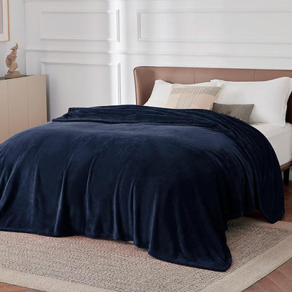 Bedsure GentleSoft Navy Fleece Blankets Queen Size - Image 6