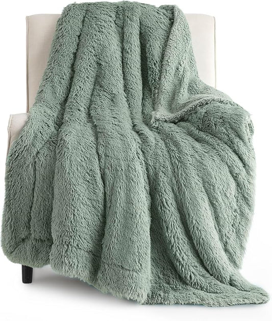 Bedsure GentleSoft Fuzzy Sherpa Faux Fur Twin Blanket Sage Green Cozy Gifts by Unknown