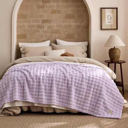 Bedsure 3D Fleece Bubble Blanket - Image 8