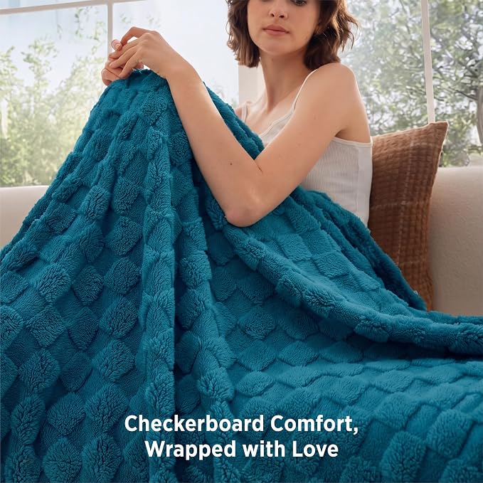Bedsure GentleSoft Throw Blanket - Image 5