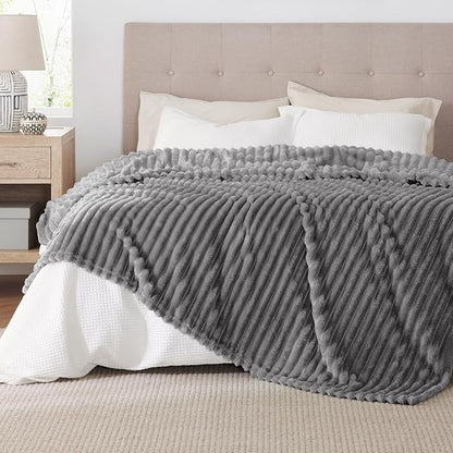 Bedsure Soft Cal King Size Blanket - Image 7