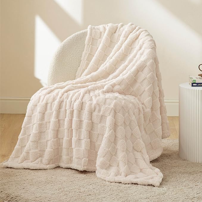 Bedsure GentleSoft Twin XL Blanket - Image 6