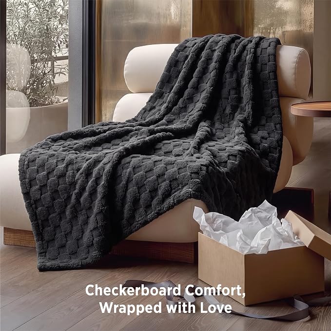 Bedsure GentleSoft Throw Blanket - Image 5