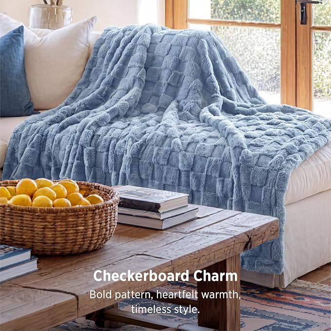 Bedsure GentleSoft Ashley Blue Twin XL Blanket - Image 3