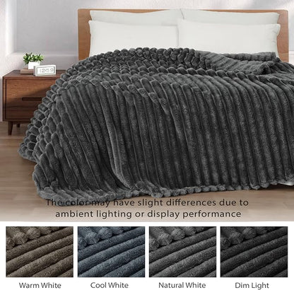 Exclusivo Mezcla Striped Twin Size Fleece Blanket - Image 3