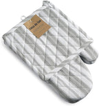 1 Oven Mitt, 1 PotHolder & 1 Kitchen Apron Set - Durable Heat Resistant Gloves - Thick Mittens for Kitchen - Suitable for Cooking, Baking, Grilling – Men & Women – Light Grey Stripes - Casa De Lan