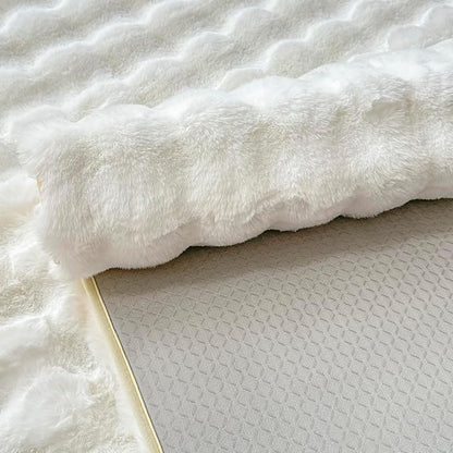 White Rabbit Plush Rug 2'x3', Fluffy Faux Fur Shaggy Area Rug - Image 5