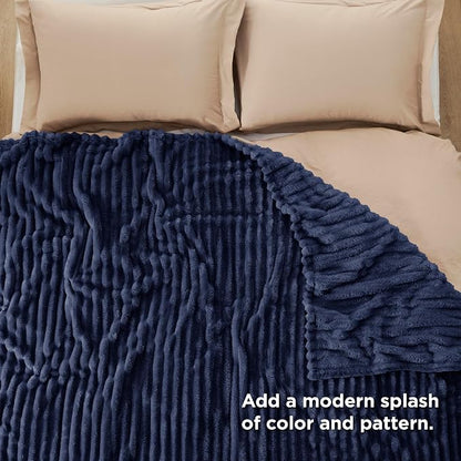 Bedsure Soft Queen Size Blanket - Image 6