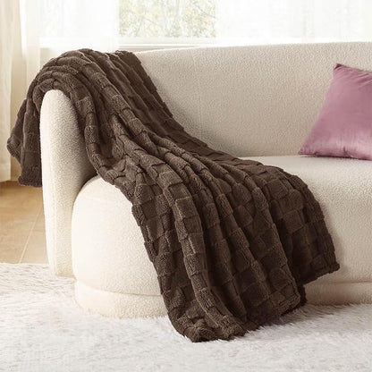 Bedsure GentleSoft Fall Throw Blanket - Image 3