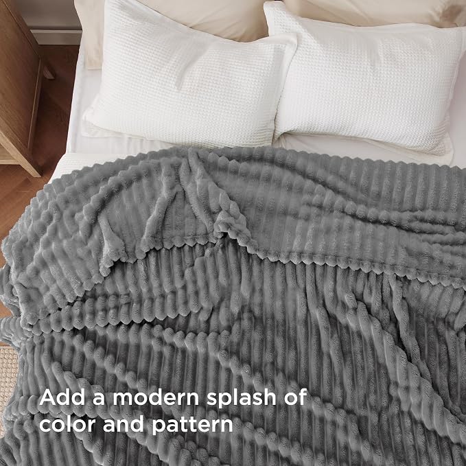 Bedsure Full Size Fleece Blankets - Image 3