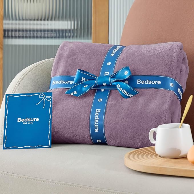 Bedsure GentleSoft Fleece Blankets Twin Size Fog Purple - Image 7