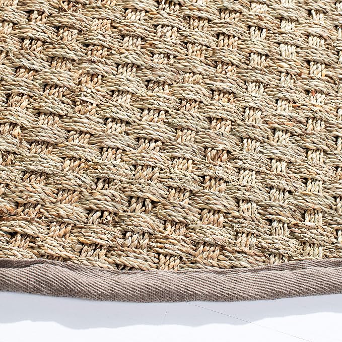 SAFAVIEH Area Rug 3' Round - Image 4