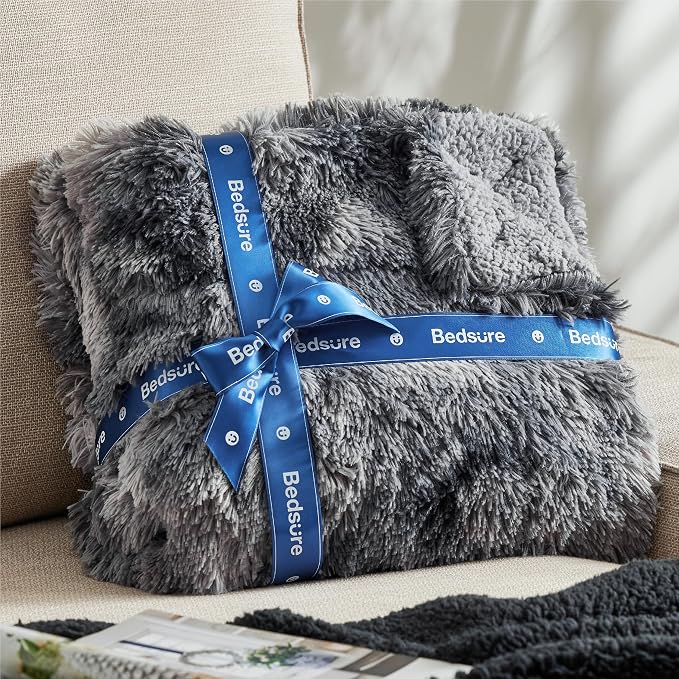 Bedsure GentleSoft Fuzzy Faux Fur Sherpa Fleece Blanket Twin Size, Plush Thick - Image 5