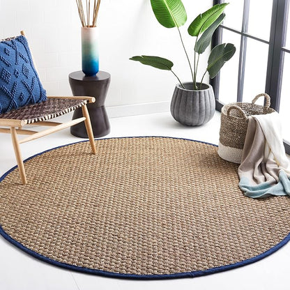 SAFAVIEH Area Rug 8' Round by Unknown
