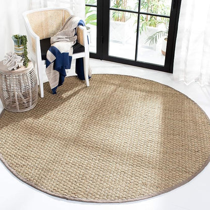 SAFAVIEH Area Rug 7' Round by Unknown