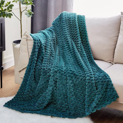 EXQ Home Fleece Throw Blanket for Couch or Bed - Image 4