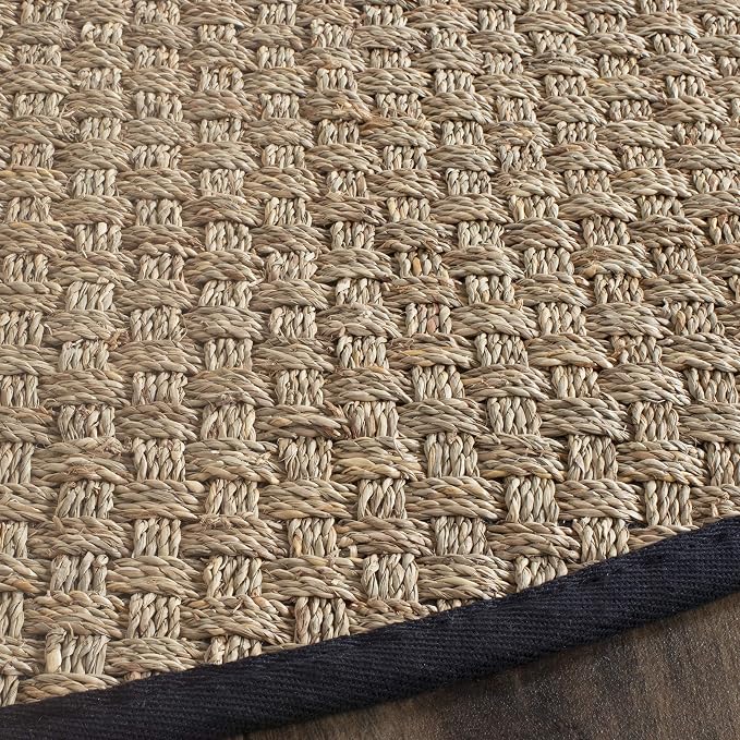 SAFAVIEH Area Rug 6' Round - Image 5