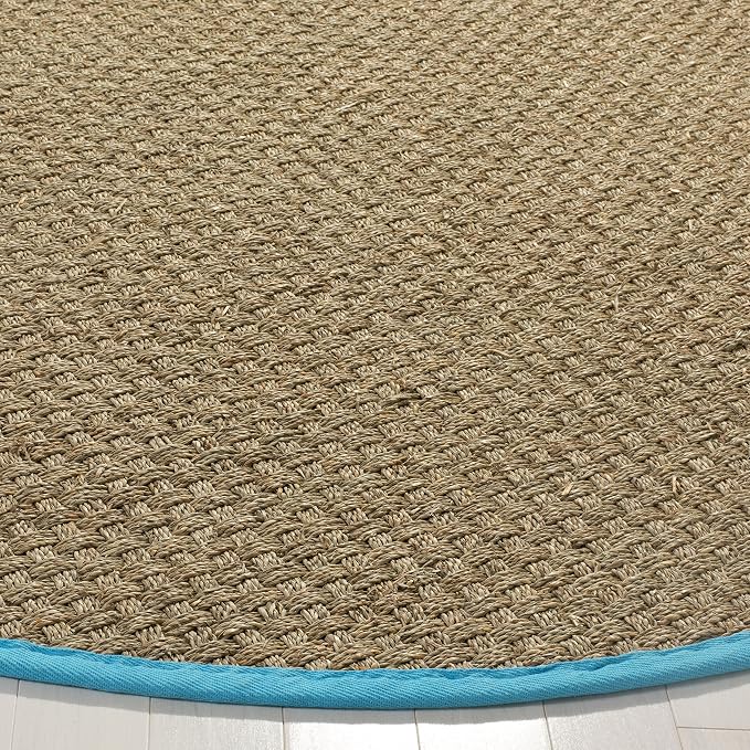 SAFAVIEH Area Rug 6' Round - Image 6